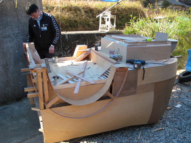 花車作製パート２