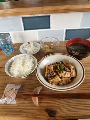 最近嫁と一緒にランチを食べに行きました。